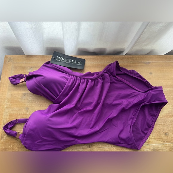 New Miraclesuit Siren One Piece in Orchid Size 14 - Picture 4 of 9